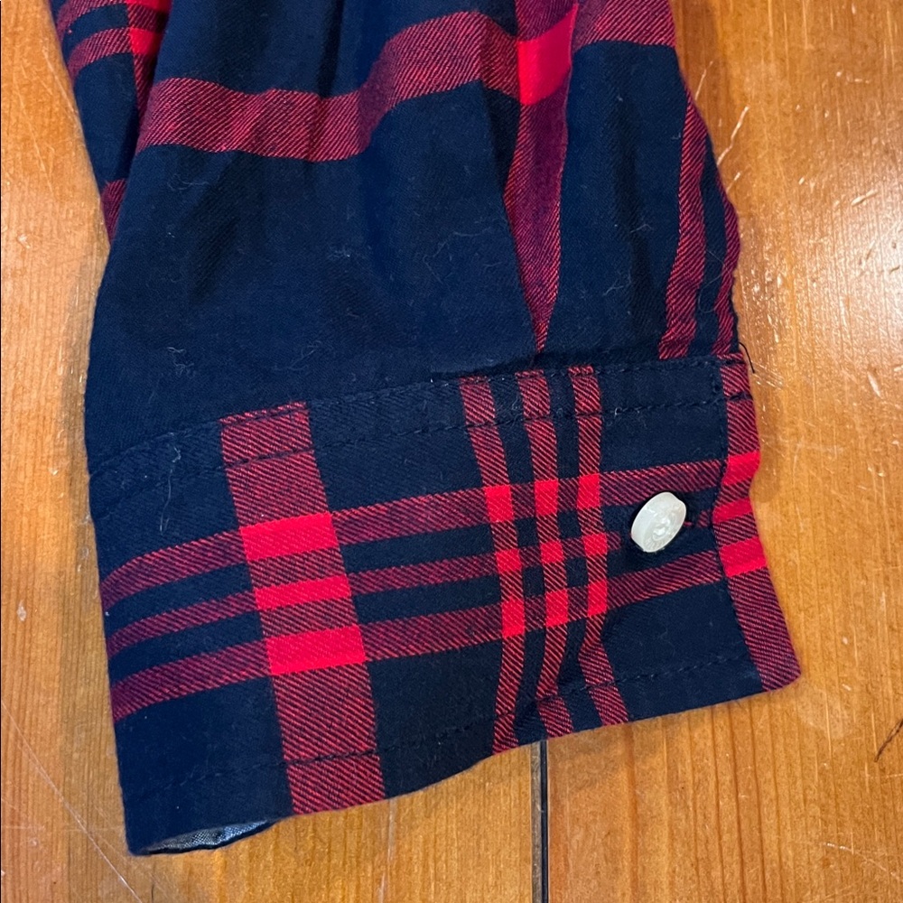 Tommy Hilfiger Blue Red Plaid Pull Over Shirt Women’s Size M EUC - Picture 4 of 12